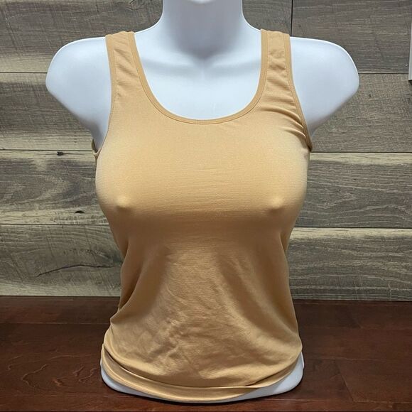 Skinfully Sweet Beige Fitted Stretchy Tank Top Size Medium - Picture 1 of 7